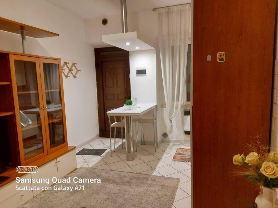 Delizioso Appartamento Centro Storico, Frosinone Exterior foto